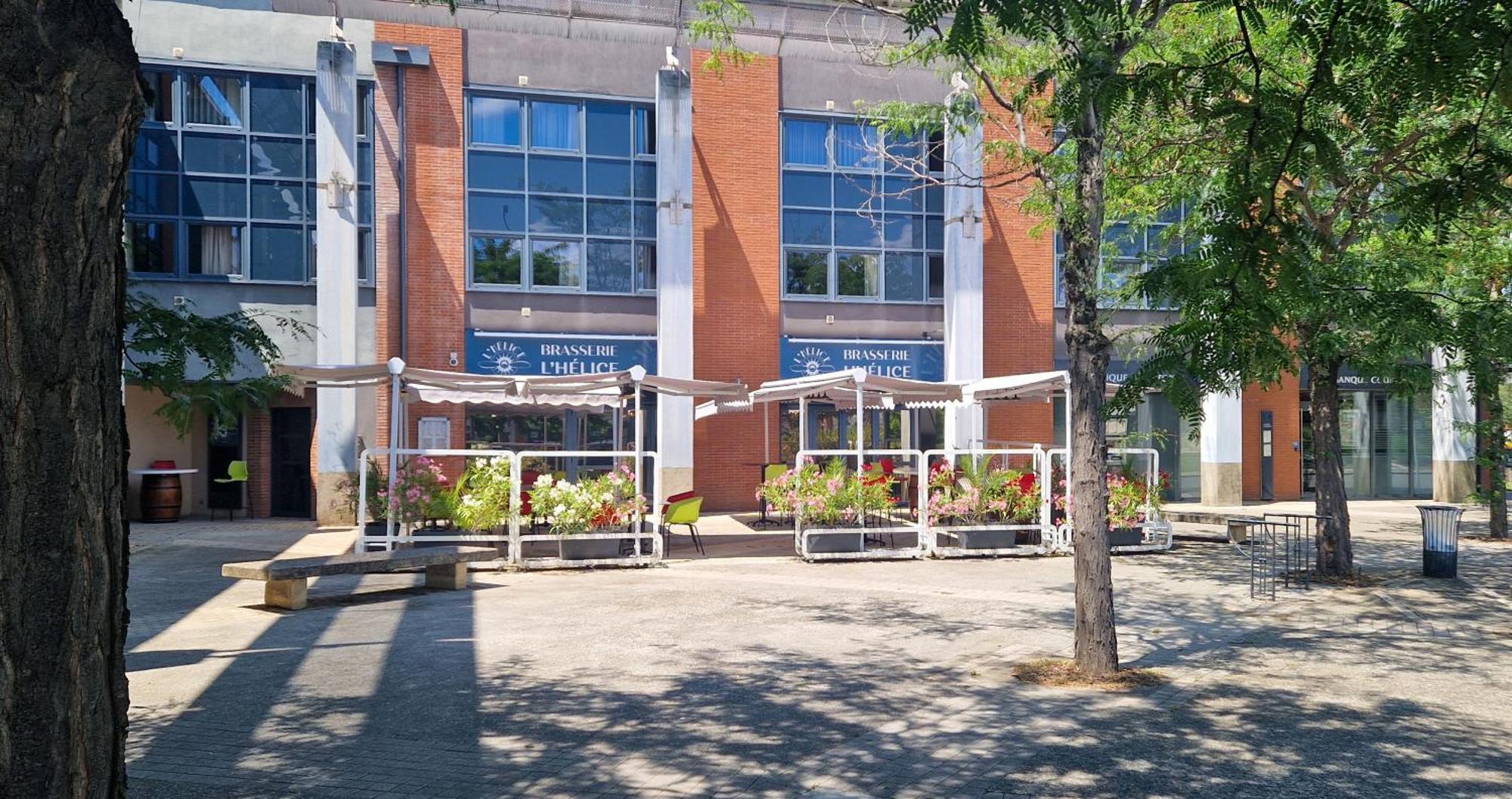 Clarion Aparthotel Toulouse Blagnac Airport Экстерьер фото