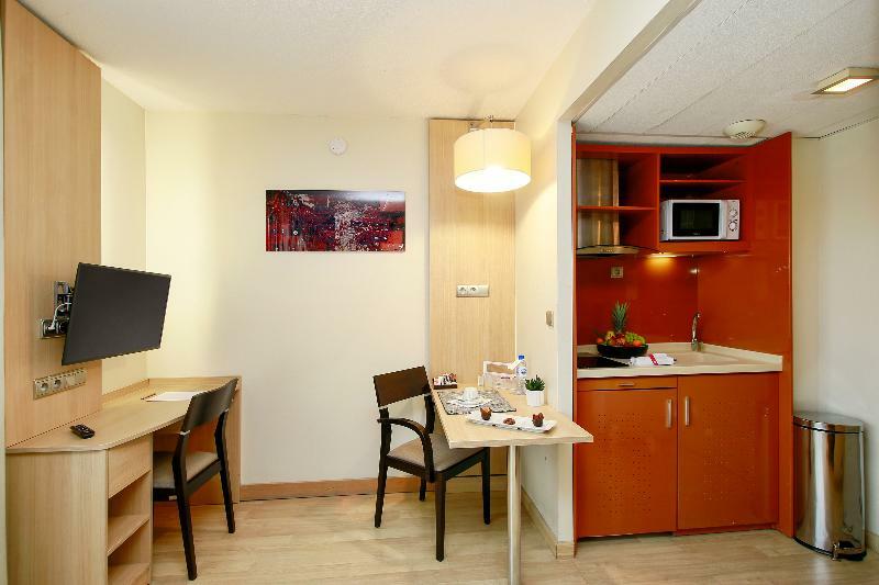 Clarion Aparthotel Toulouse Blagnac Airport Экстерьер фото