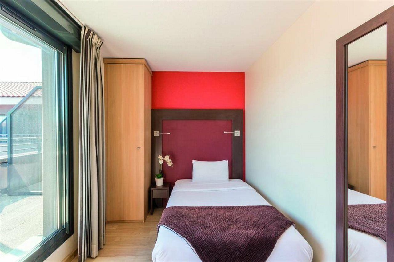 Clarion Aparthotel Toulouse Blagnac Airport Экстерьер фото